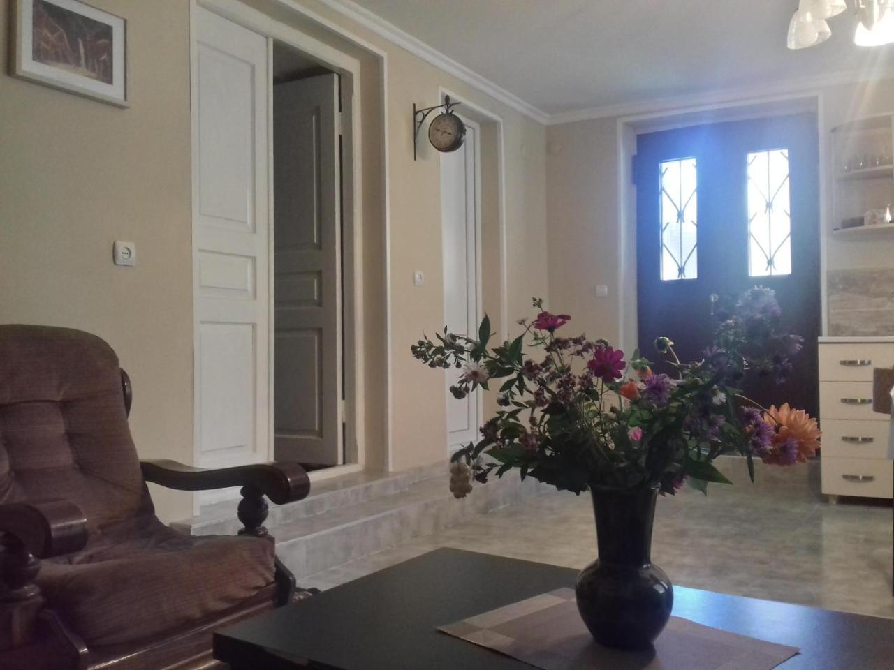 Mti House 호텔 Kvesheti 외부 사진